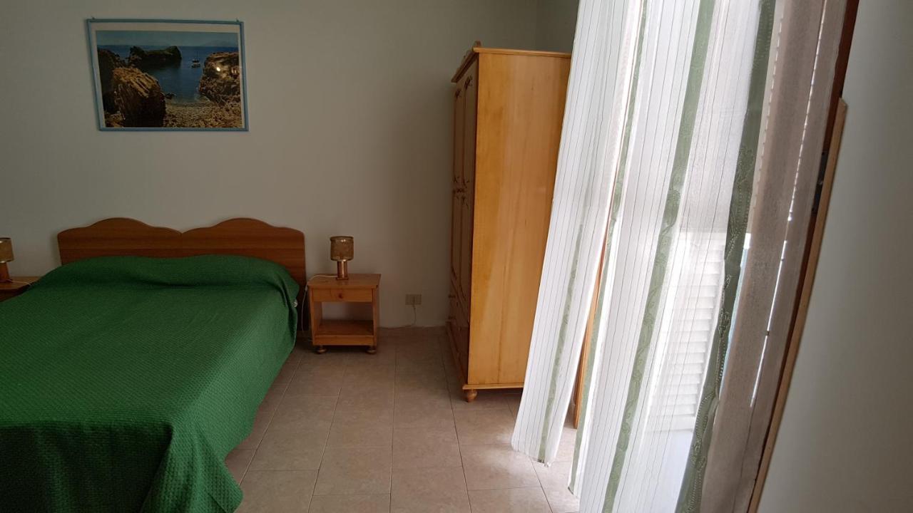 Casa Vittorio B&B Lipari  Exterior photo