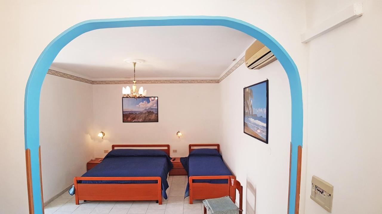 Casa Vittorio B&B Lipari  Exterior photo