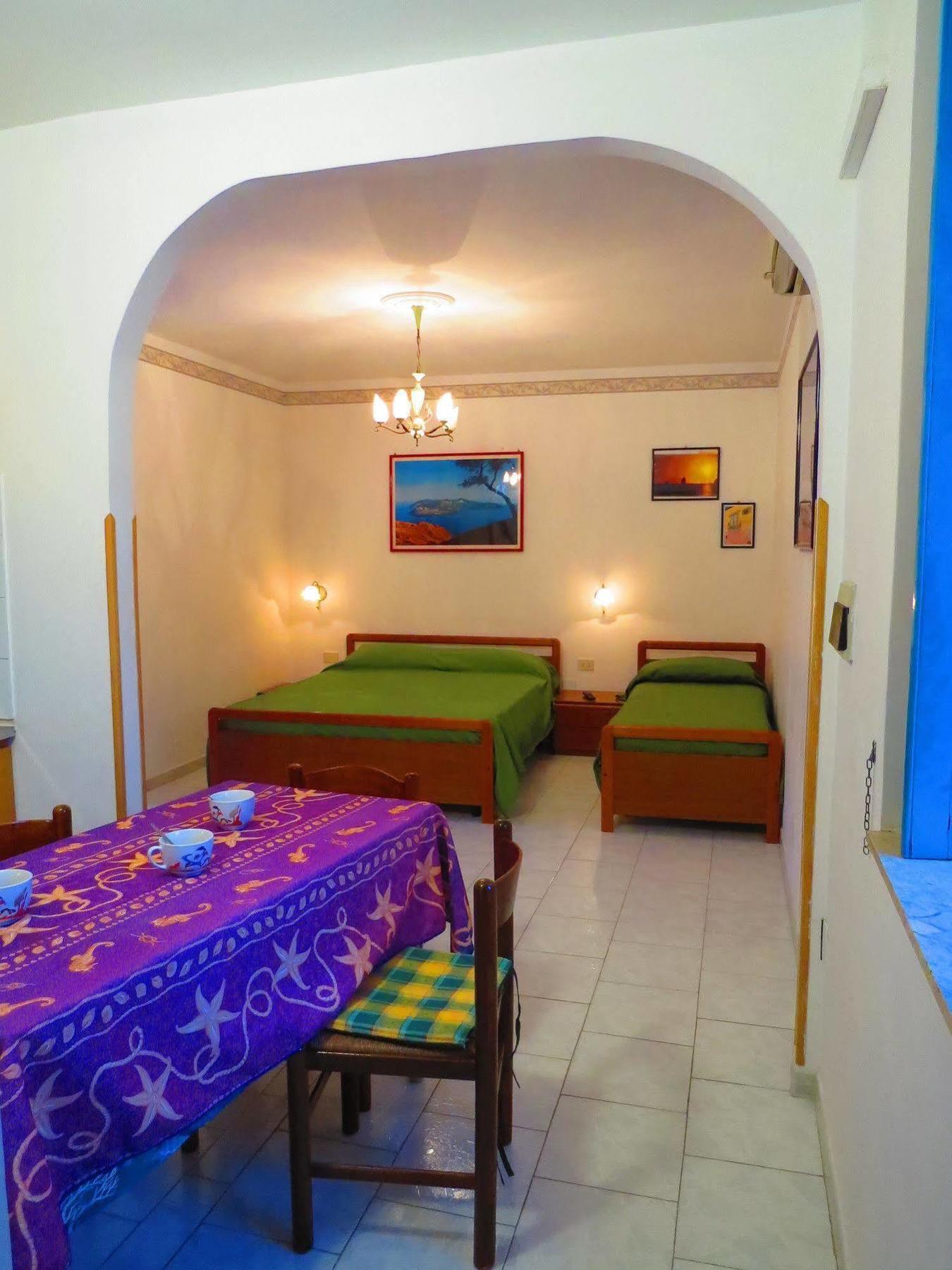 Casa Vittorio B&B Lipari  Exterior photo