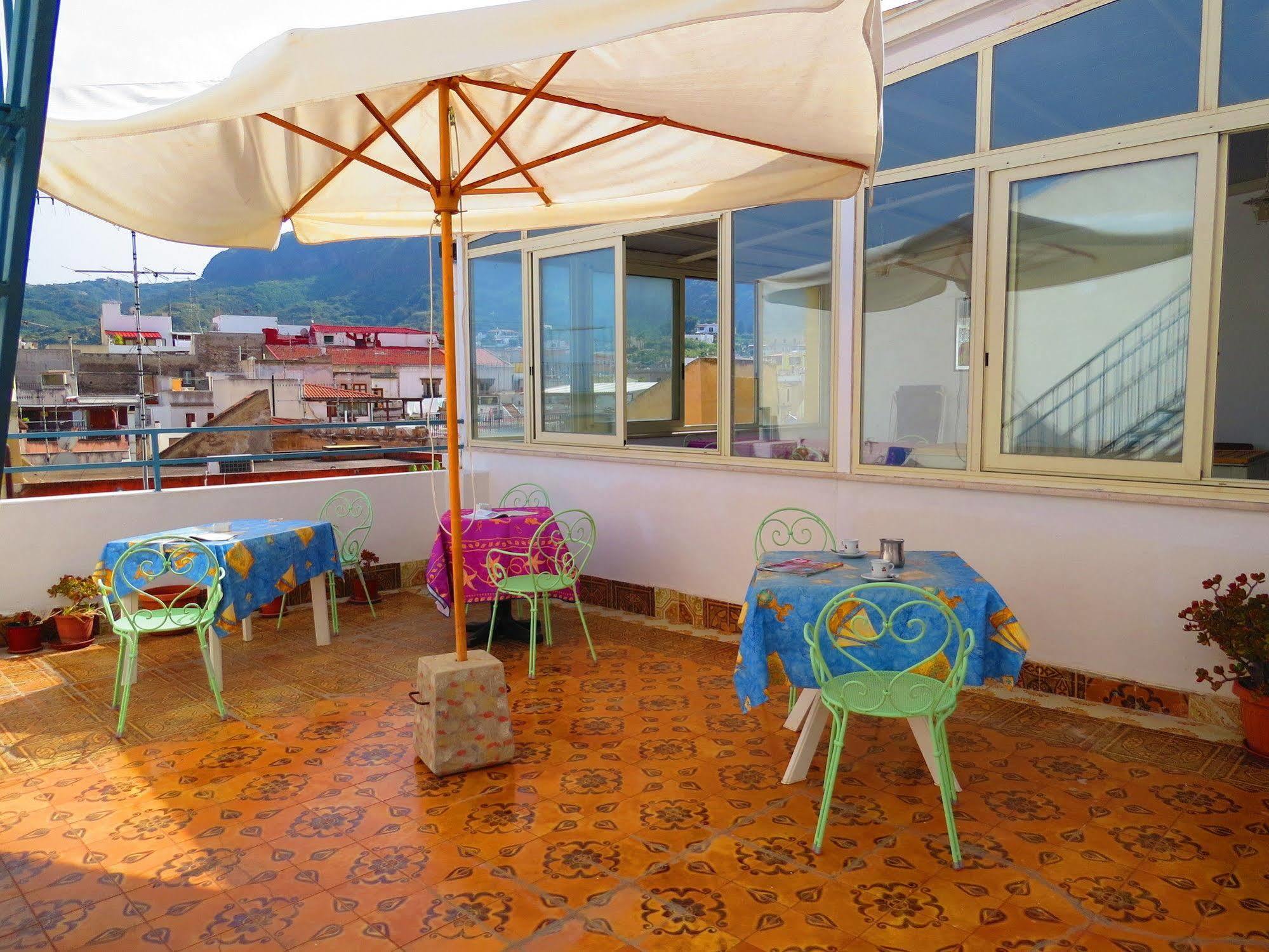 Casa Vittorio B&B Lipari  Exterior photo